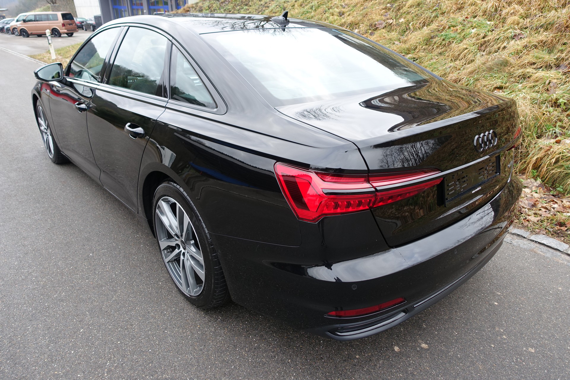 AUDI A6 45 TFSI S line S-tronic quattro-image-5