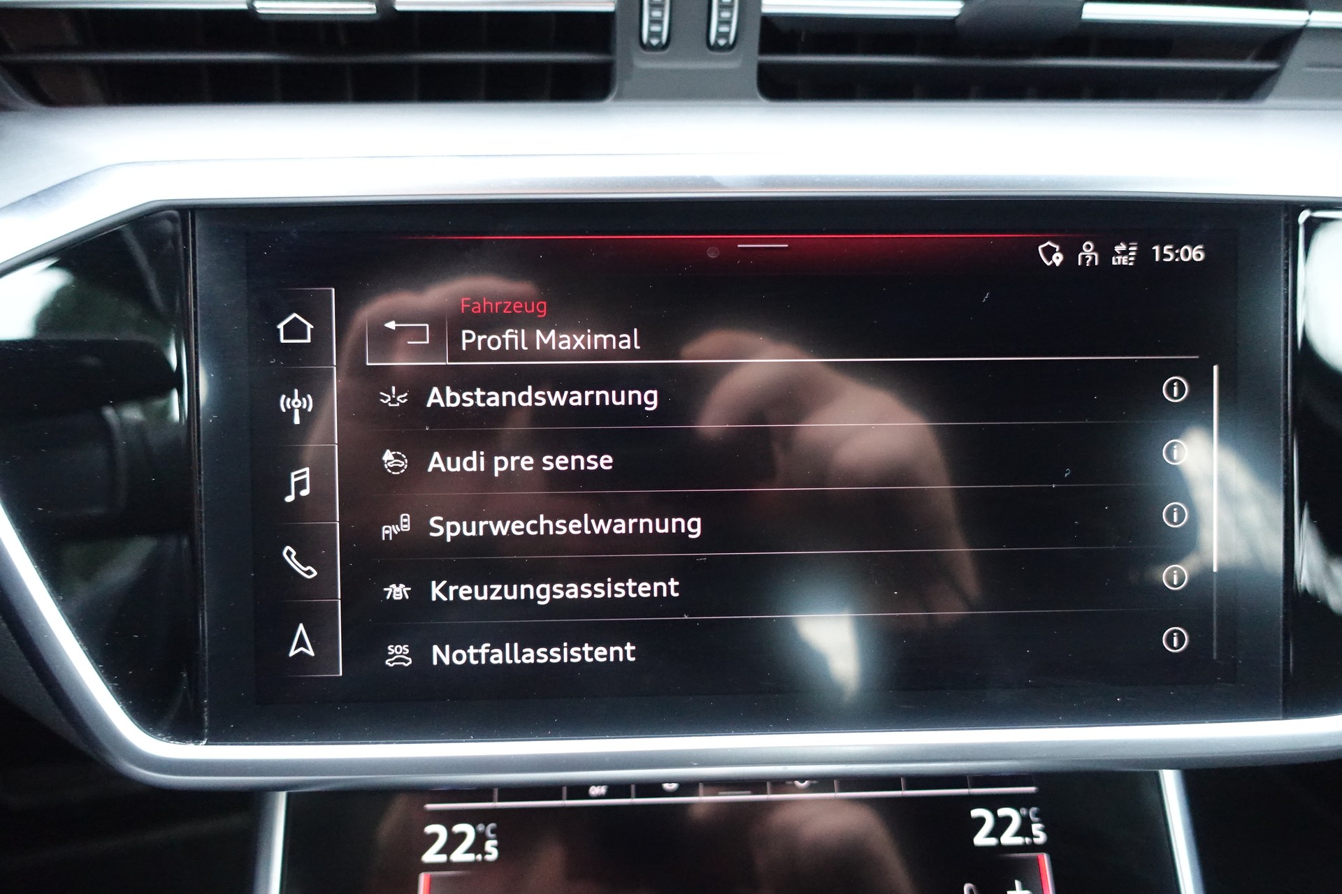 AUDI A6 45 TFSI S line S-tronic quattro-image-9