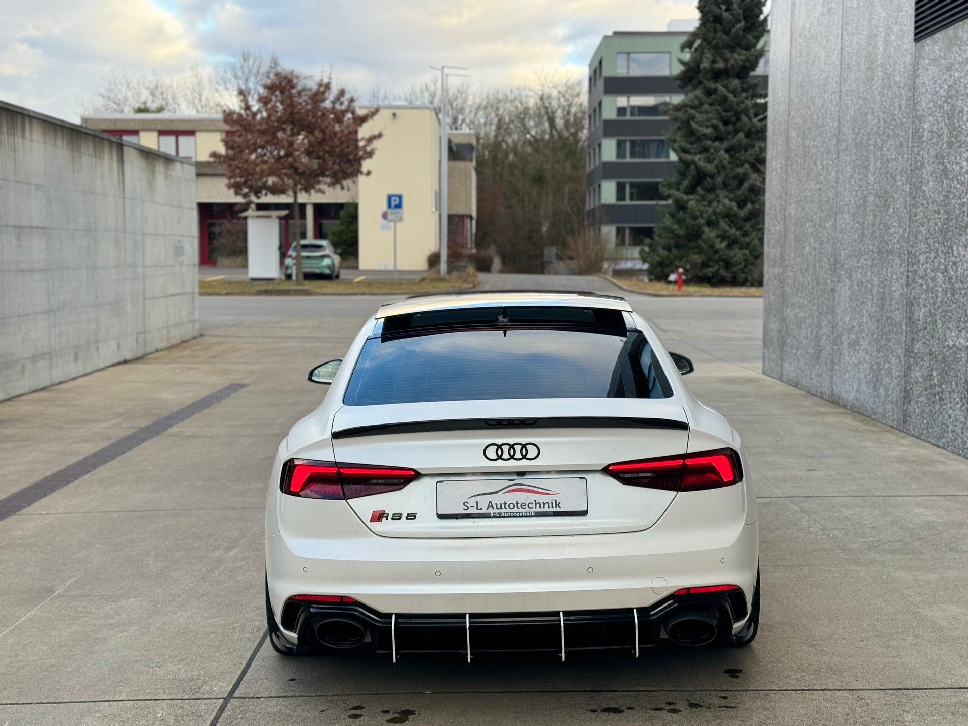 AUDI RS5 Coupé 2.9 TFSI quattro tiptronic-image-5