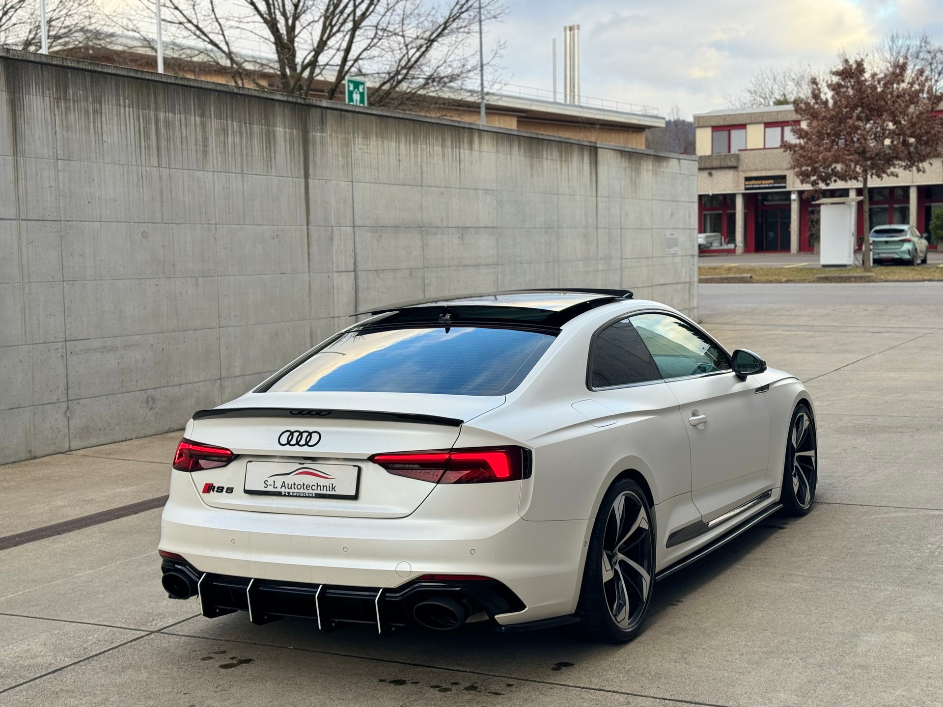 AUDI RS5 Coupé 2.9 TFSI quattro tiptronic-image-4
