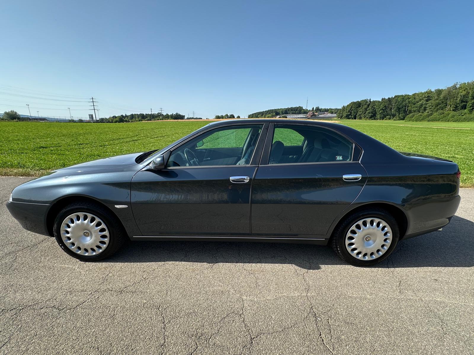 ALFA ROMEO 2.0 TS-image-8