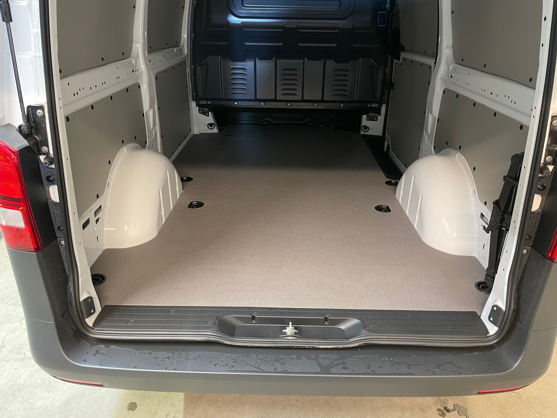 MERCEDES-BENZ Vito 114 CDI Lang 9G-Tronic 4M Base ALLRAD-image-5