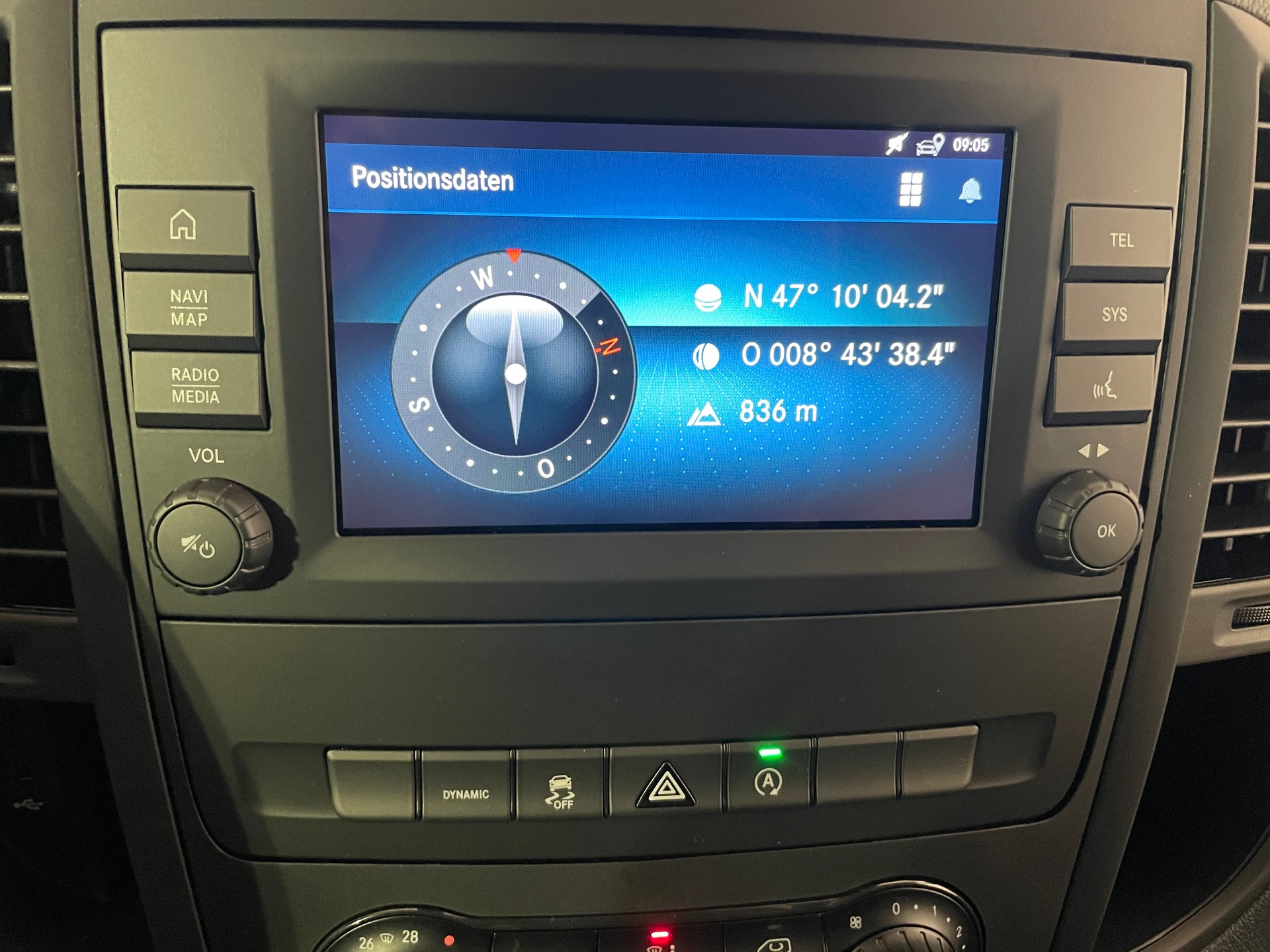 MERCEDES-BENZ Vito 114 CDI Lang 9G-Tronic 4M Base ALLRAD-image-16