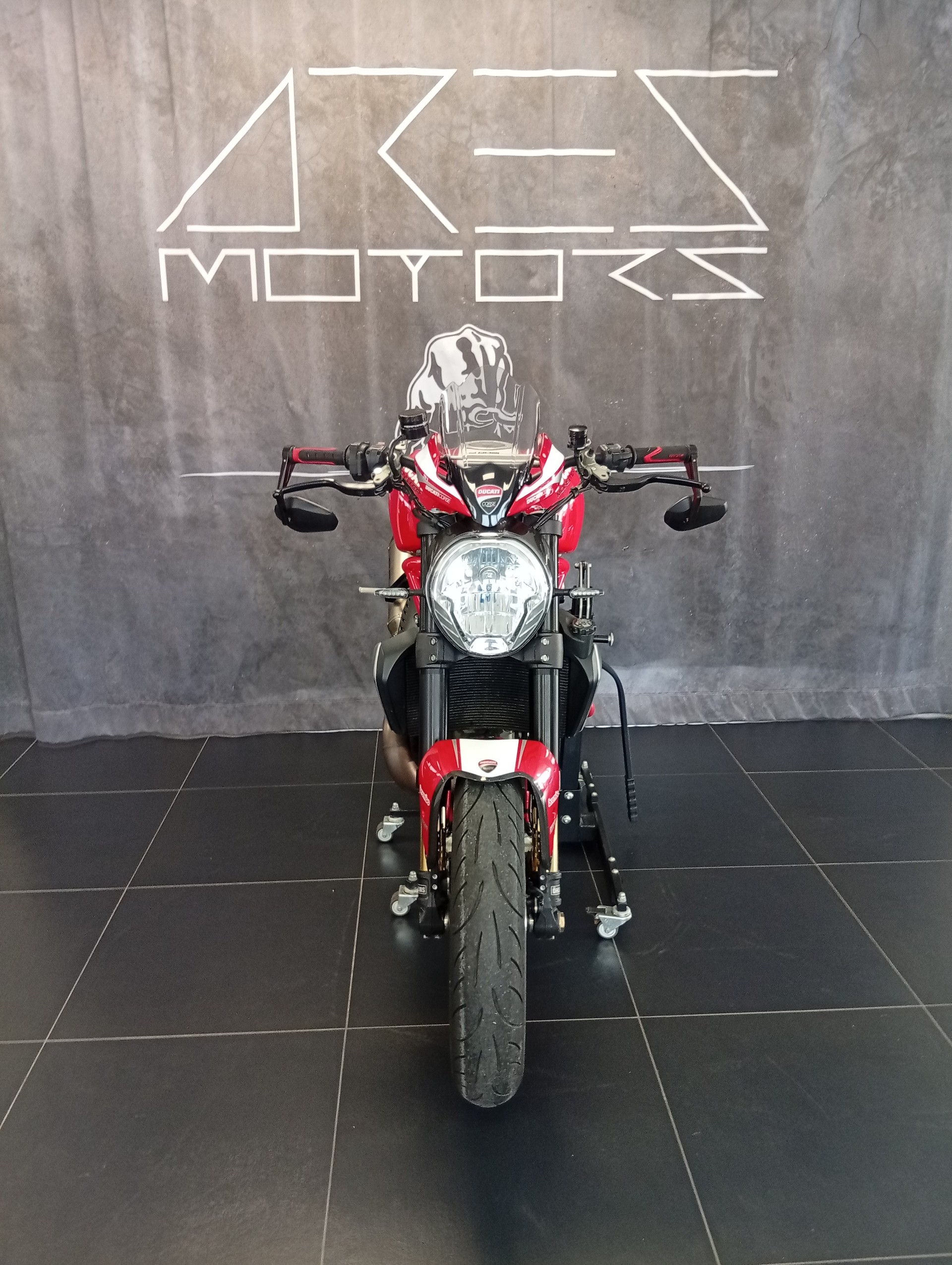 DUCATI Monster 1200 R-image-1