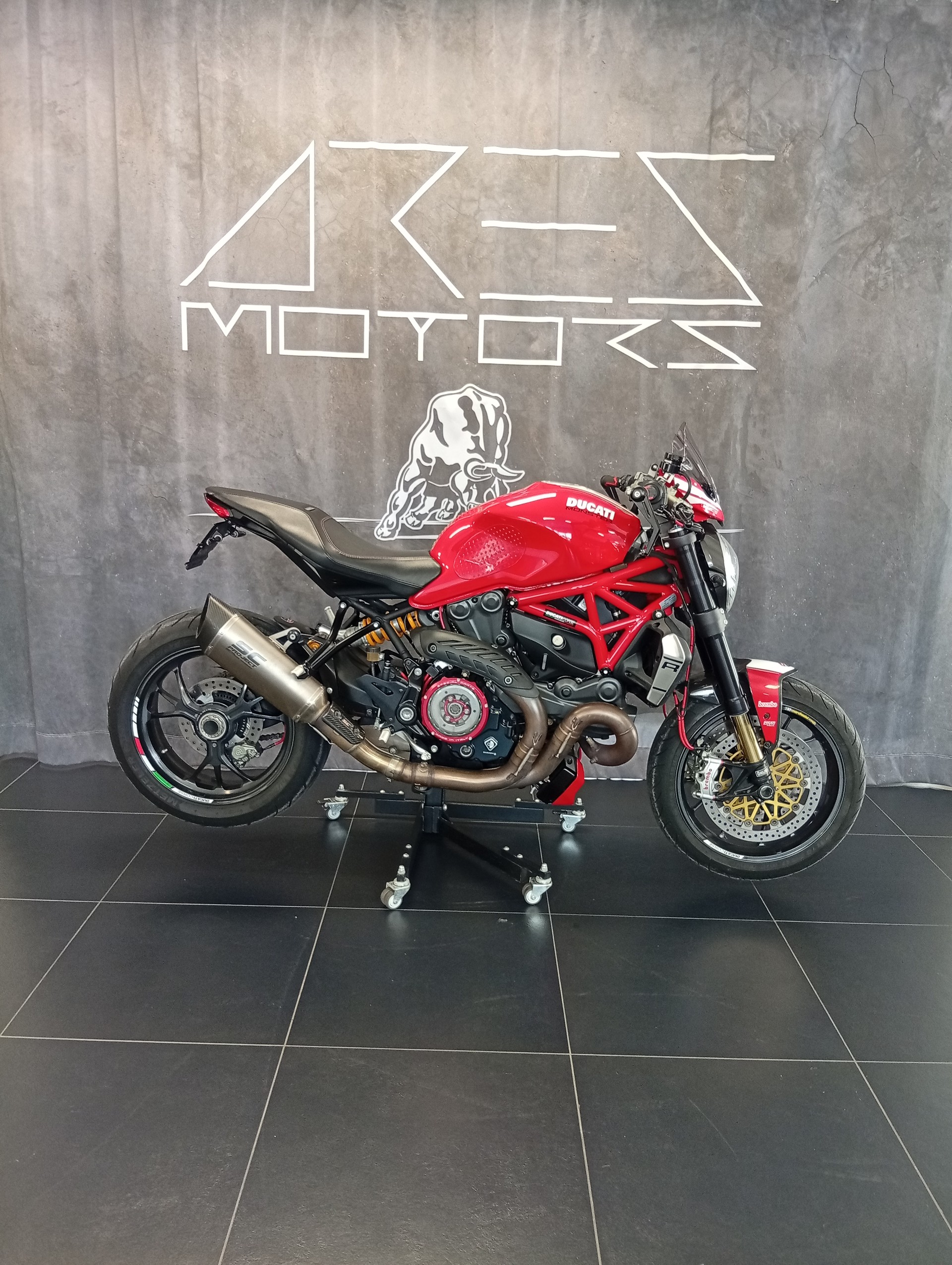 DUCATI Monster 1200 R