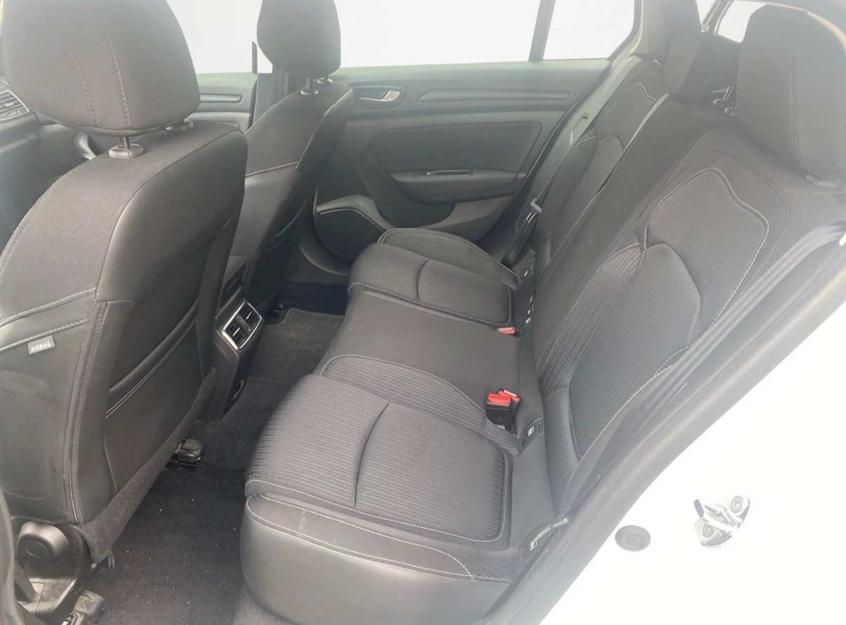 RENAULT Mégane Grandtour 1.5 dCi Business EDC-image-12