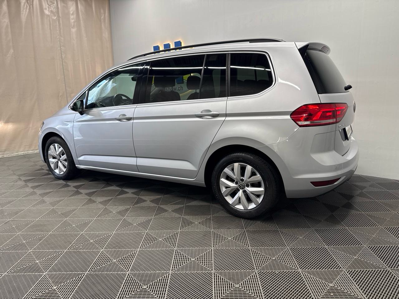 VW Touran 1.5 TSI EVO Comfortline DSG-showroom-element-1