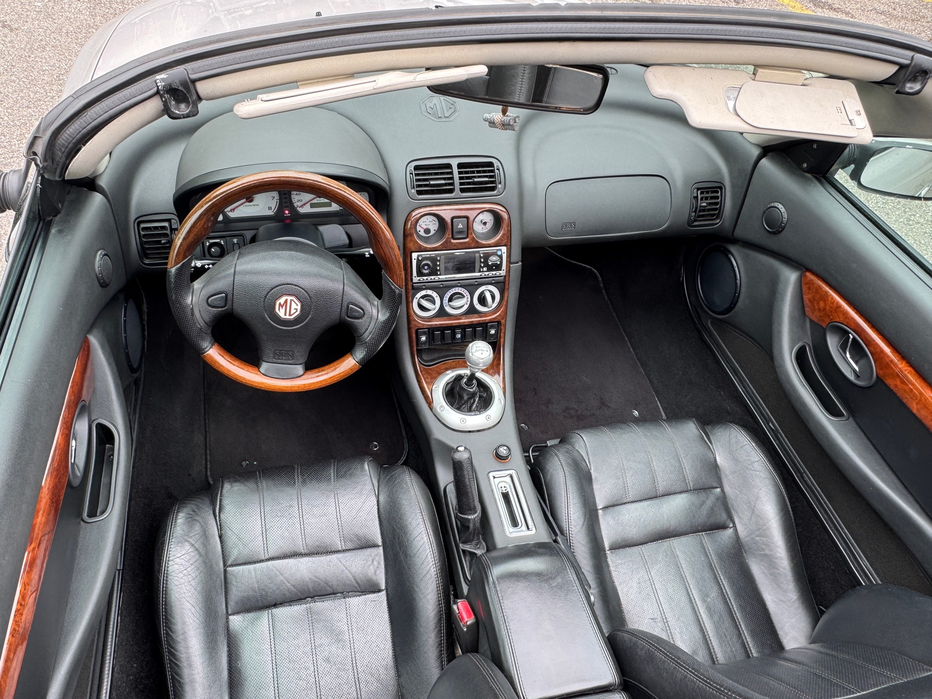 MG MGF 1.8i VVC Silverstone-image-7