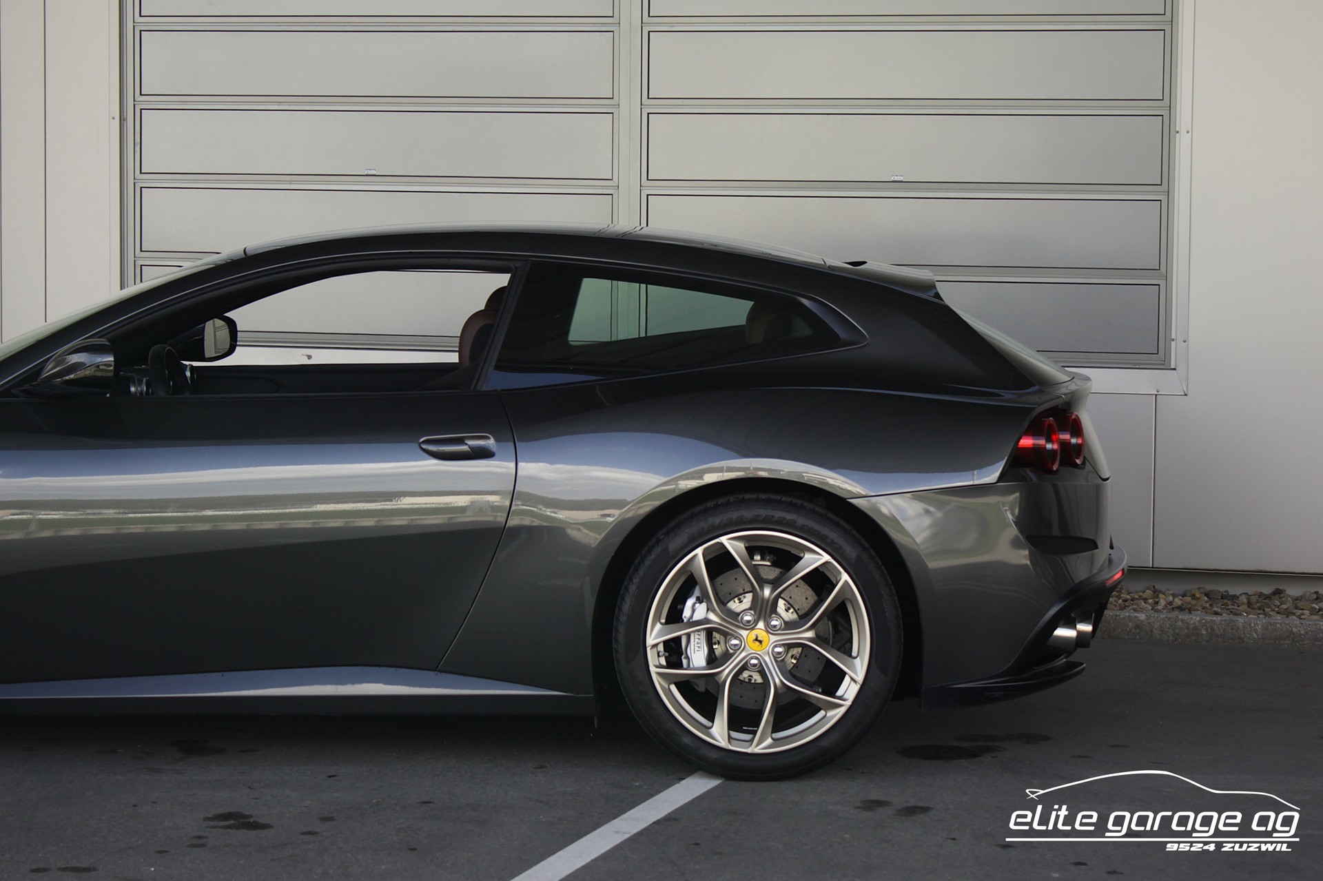 FERRARI GTC 4 Lusso T-image-12