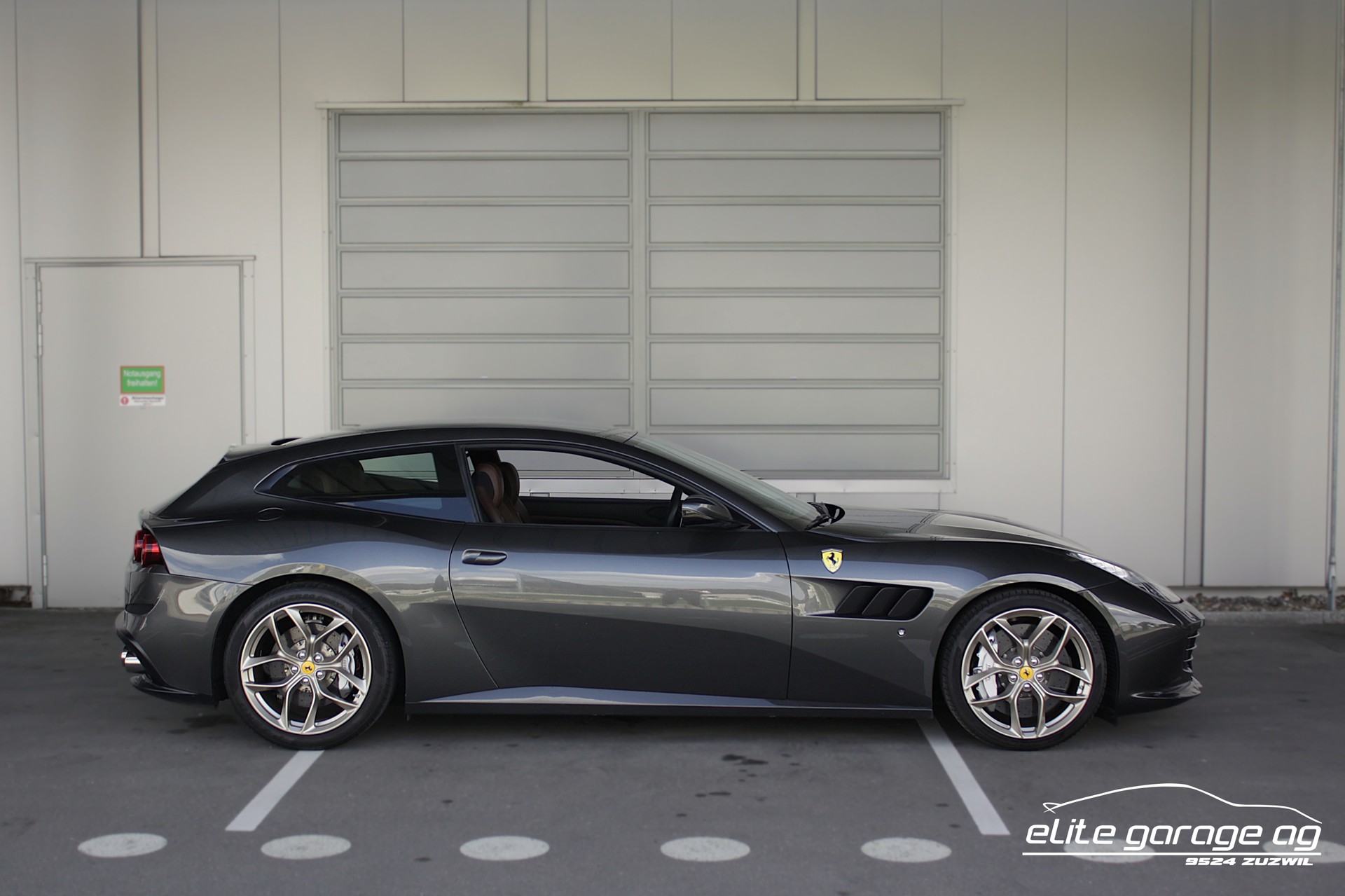 FERRARI GTC 4 Lusso T-image-5