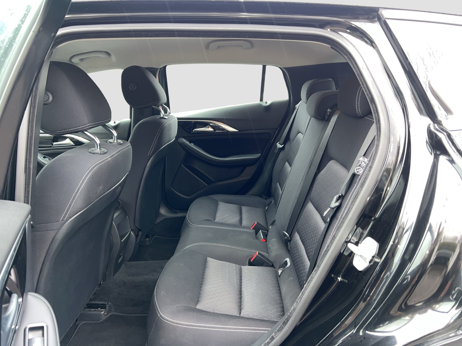 INFINITI Q30 1.6t Sport FWD DCT-image-15