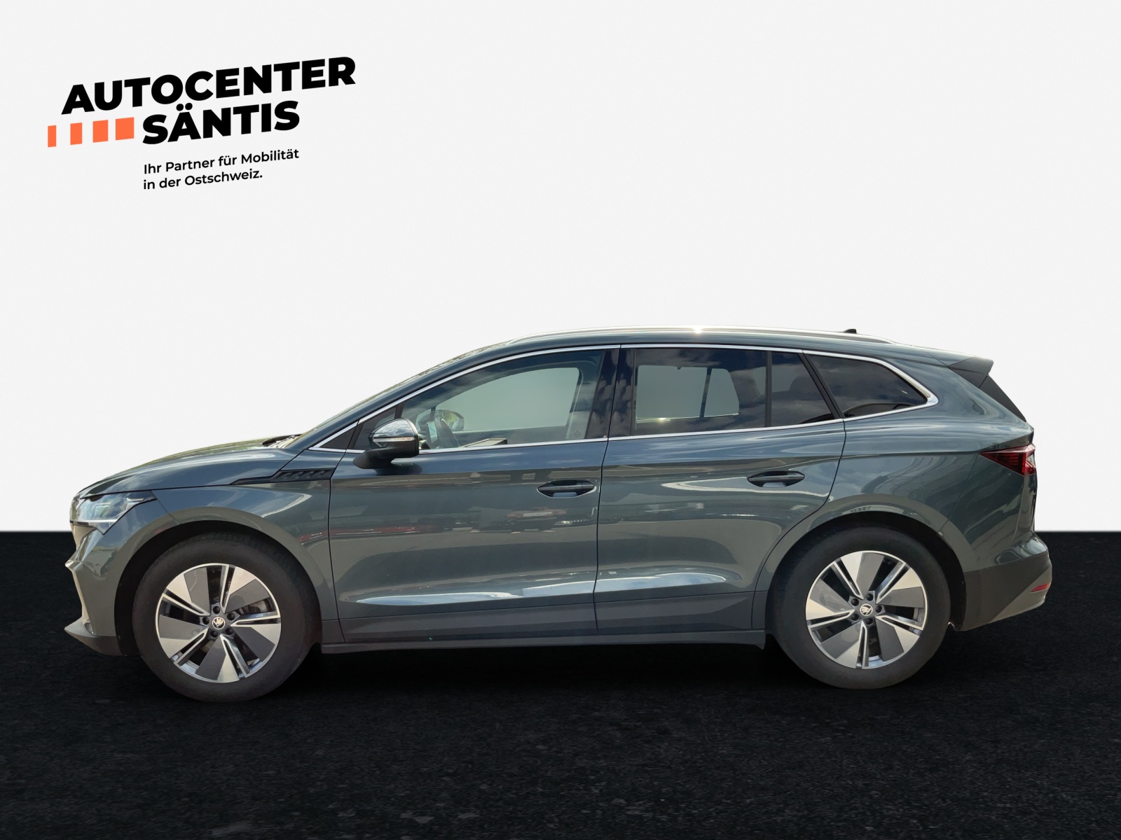 SKODA Enyaq iV 80-showroom-element-2