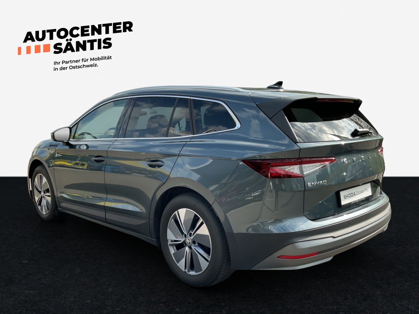 SKODA Enyaq iV 80-showroom-element-3