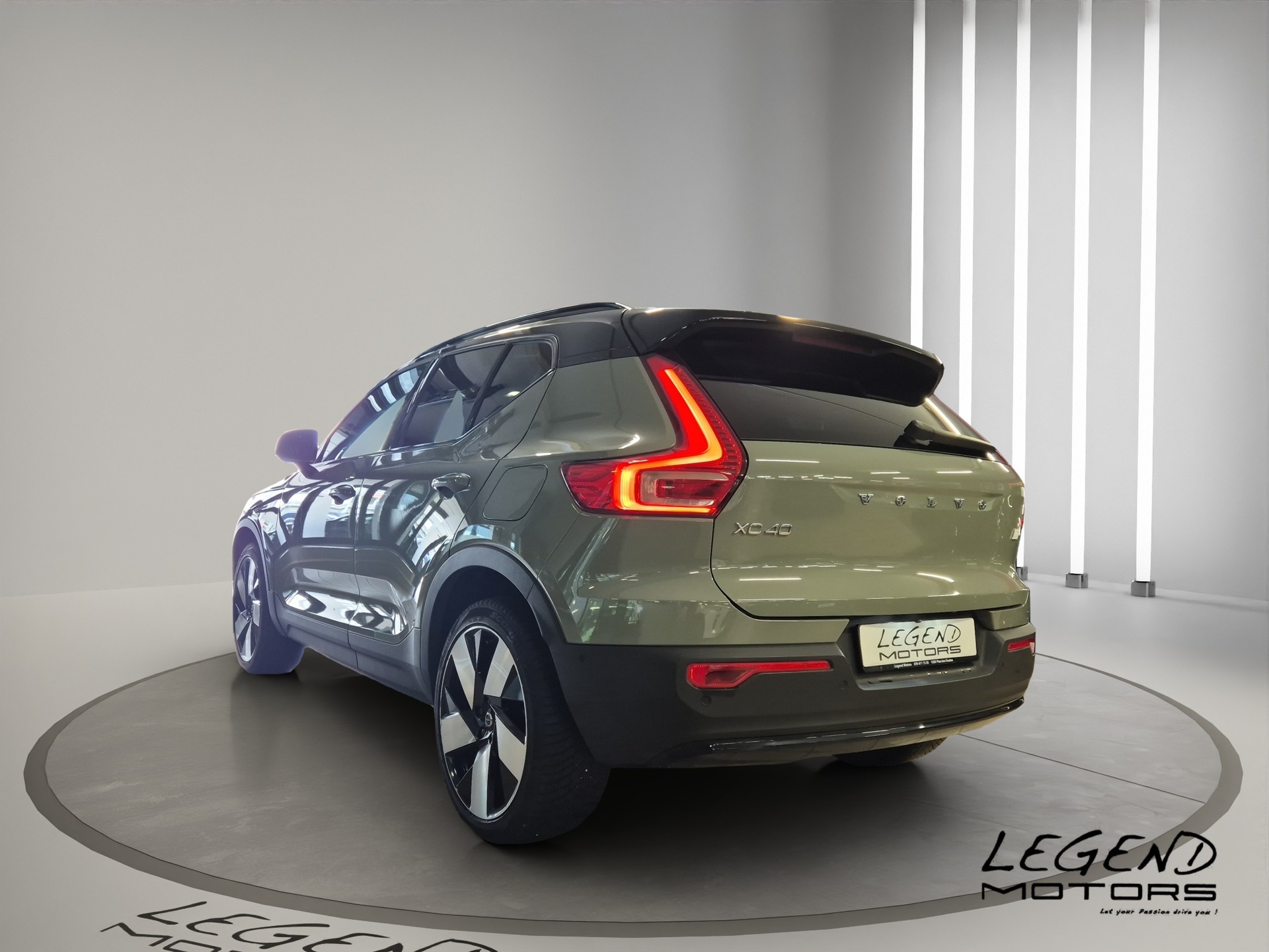 VOLVO XC40 Recharge P6 Ultimate FWD LEASING à partir de CHF 350.-/mois-showroom-element-3