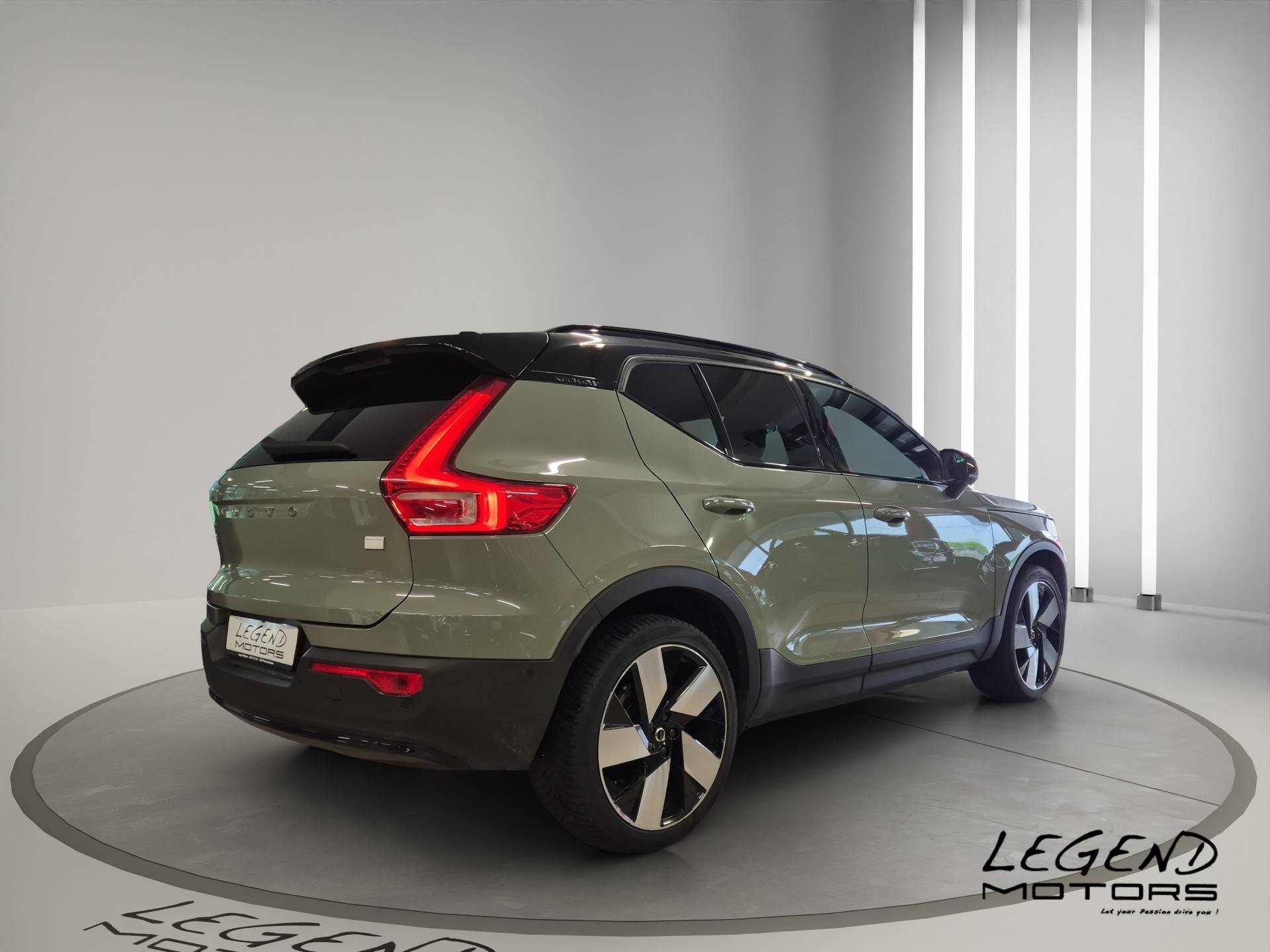 VOLVO XC40 Recharge P6 Ultimate FWD LEASING à partir de CHF 350.-/mois-image-5