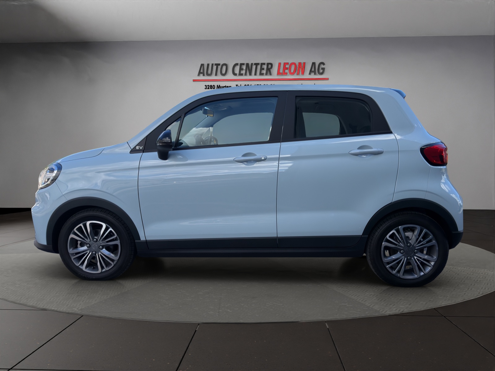 LEAPMOTOR T03 37kWh-showroom-element-2