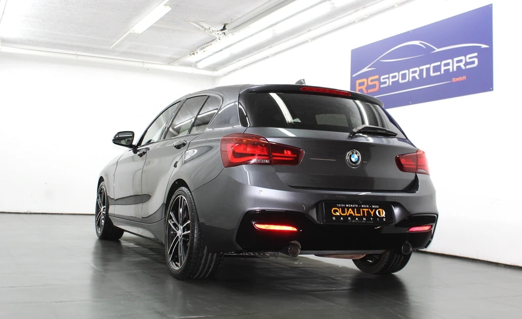 BMW M140i xDrive Steptronic Special Edition Paket / CH-Fahrzeug/ Ohne OPF-image-4