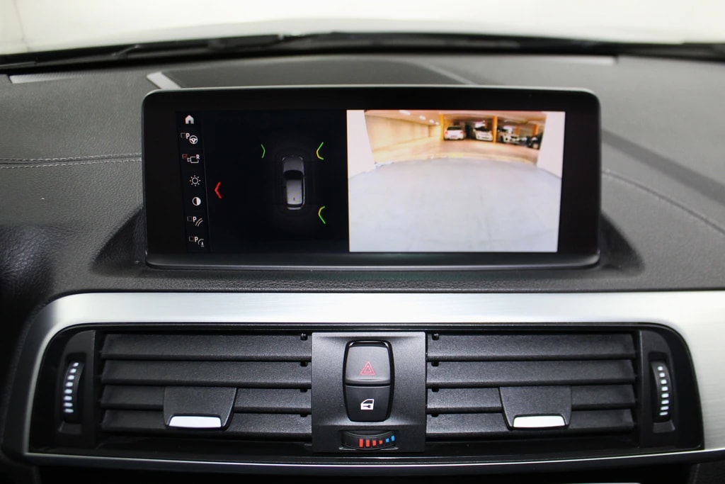 BMW M140i xDrive Steptronic Special Edition Paket / CH-Fahrzeug/ Ohne OPF-image-25