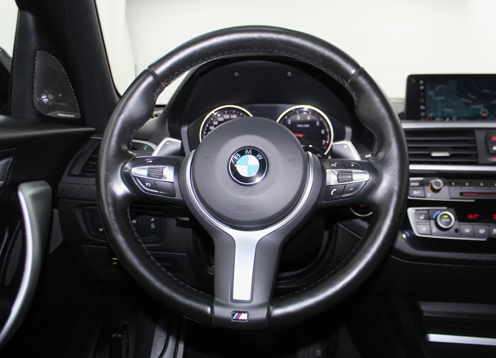 BMW M140i xDrive Steptronic Special Edition Paket / CH-Fahrzeug/ Ohne OPF-image-12