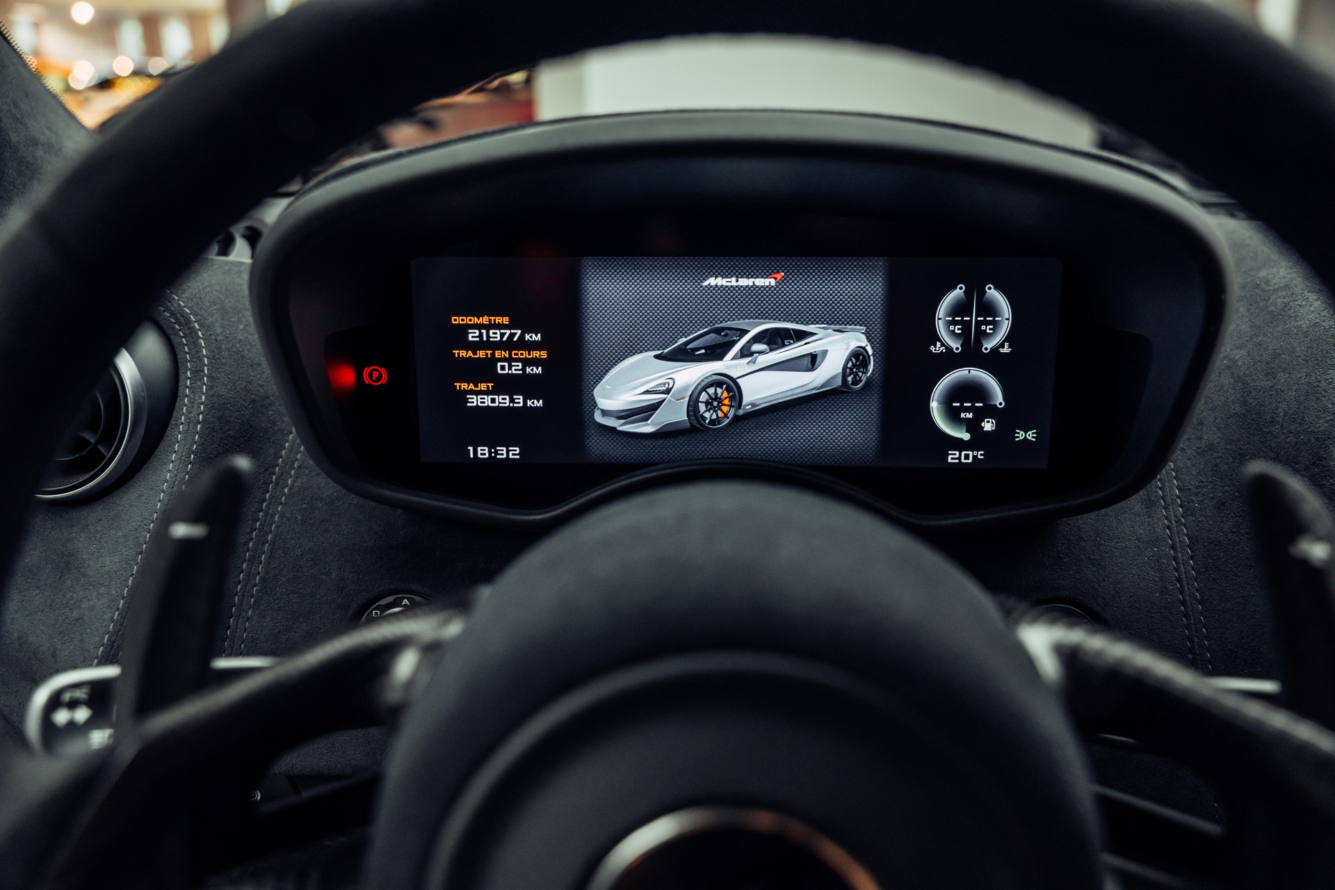 McLAREN 600LT Coupé 3.8 V8 SSG Chicane Effect-image-13