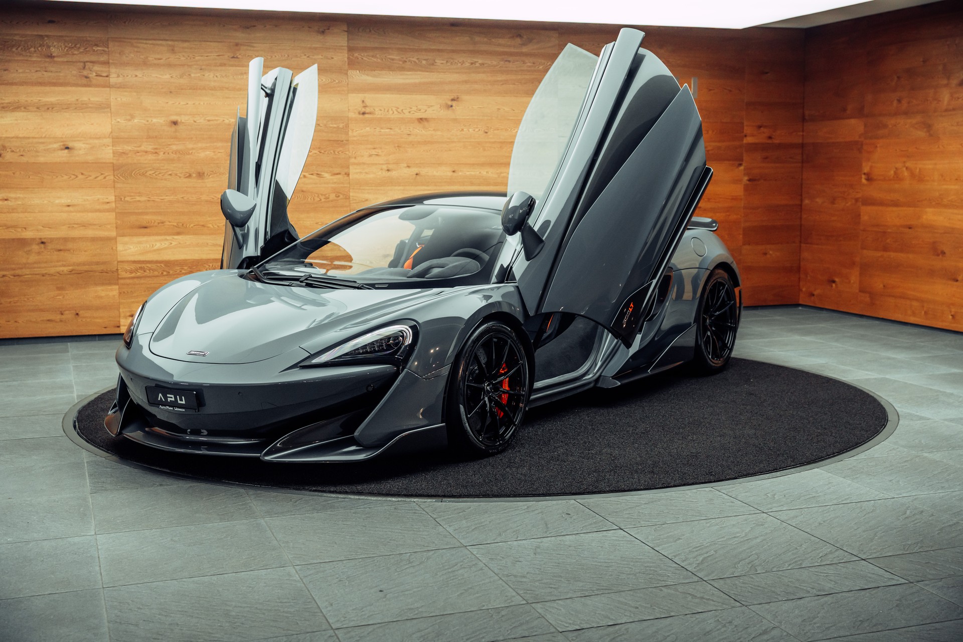 McLAREN 600LT Coupé 3.8 V8 SSG Chicane Effect-image-20