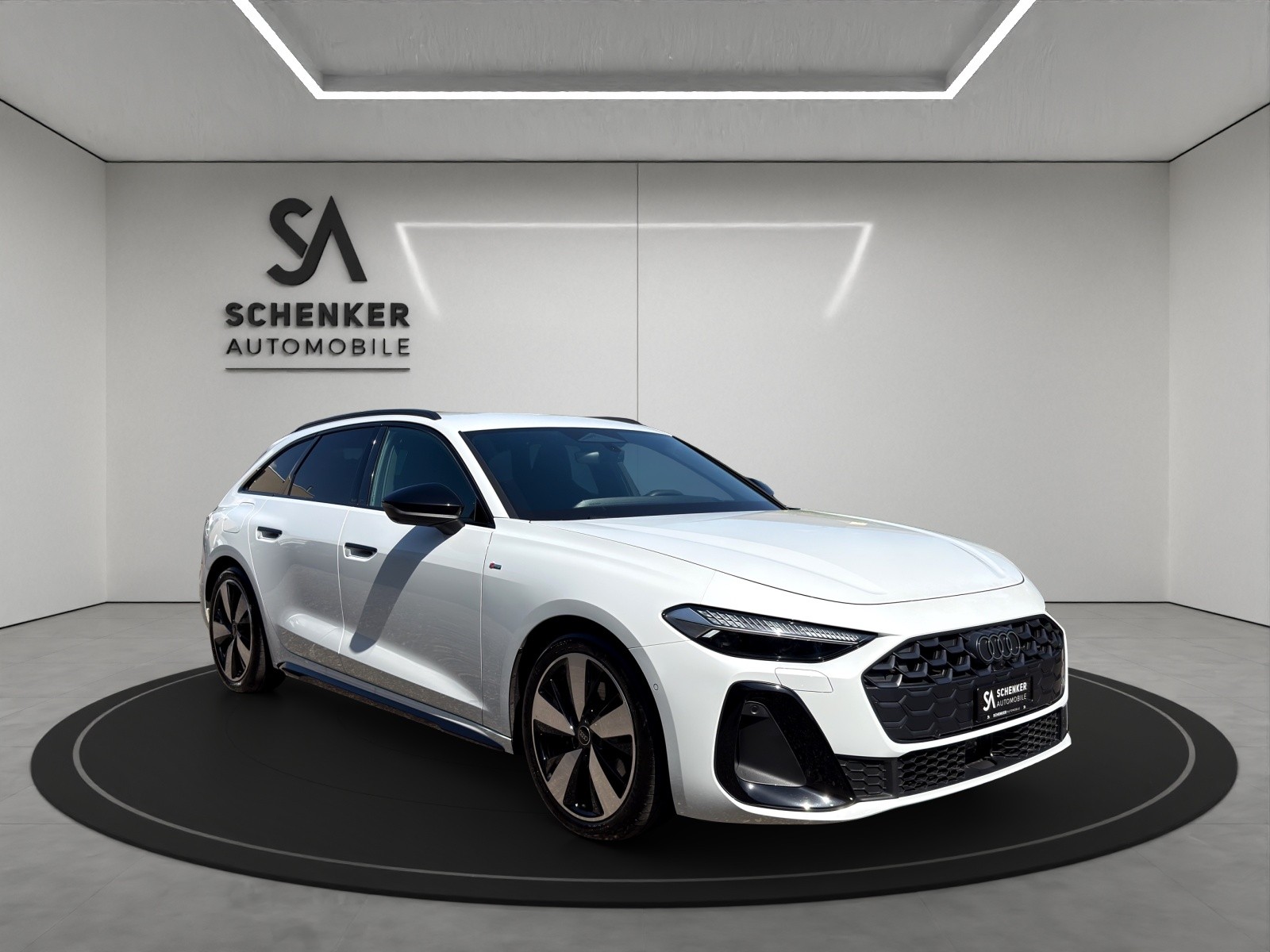 AUDI A5 Avant TFSI 150 kW S tronic S-Line Optikpaket Black-image-6