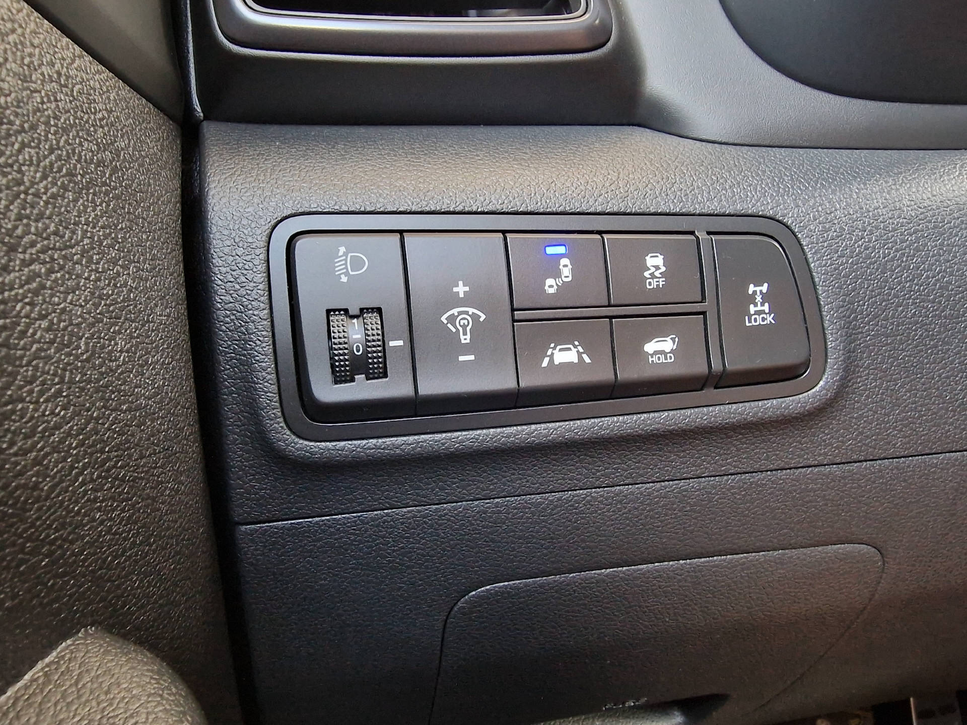 HYUNDAI Tucson 1.6 T-GDi N-Line 4WD-image-24