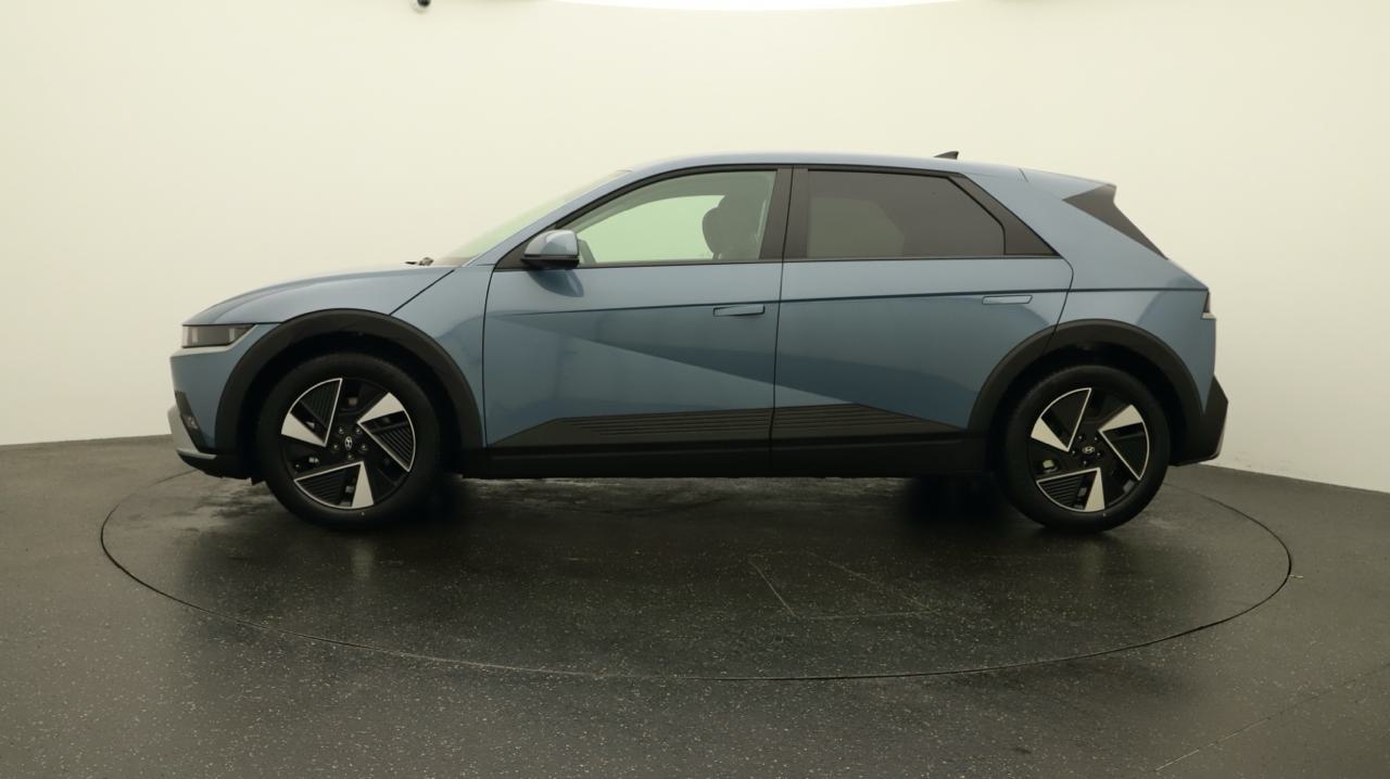 HYUNDAI Ioniq 5 Limited 84kWh-showroom-element-1