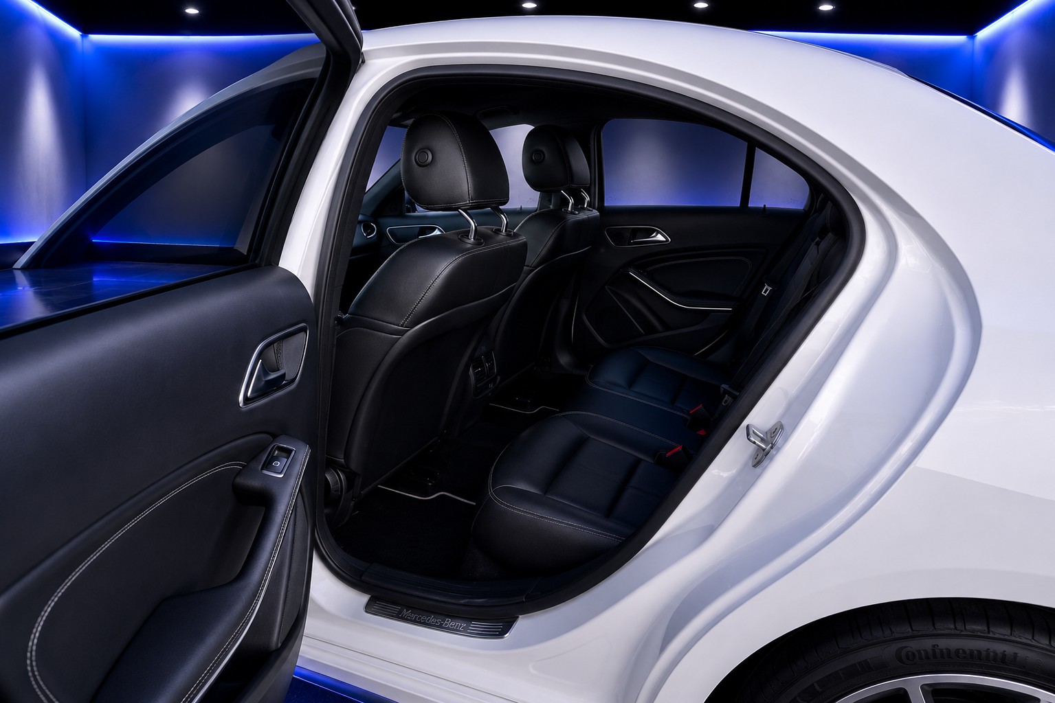 MERCEDES-BENZ A 200 CDI 7G-DCT-image-8