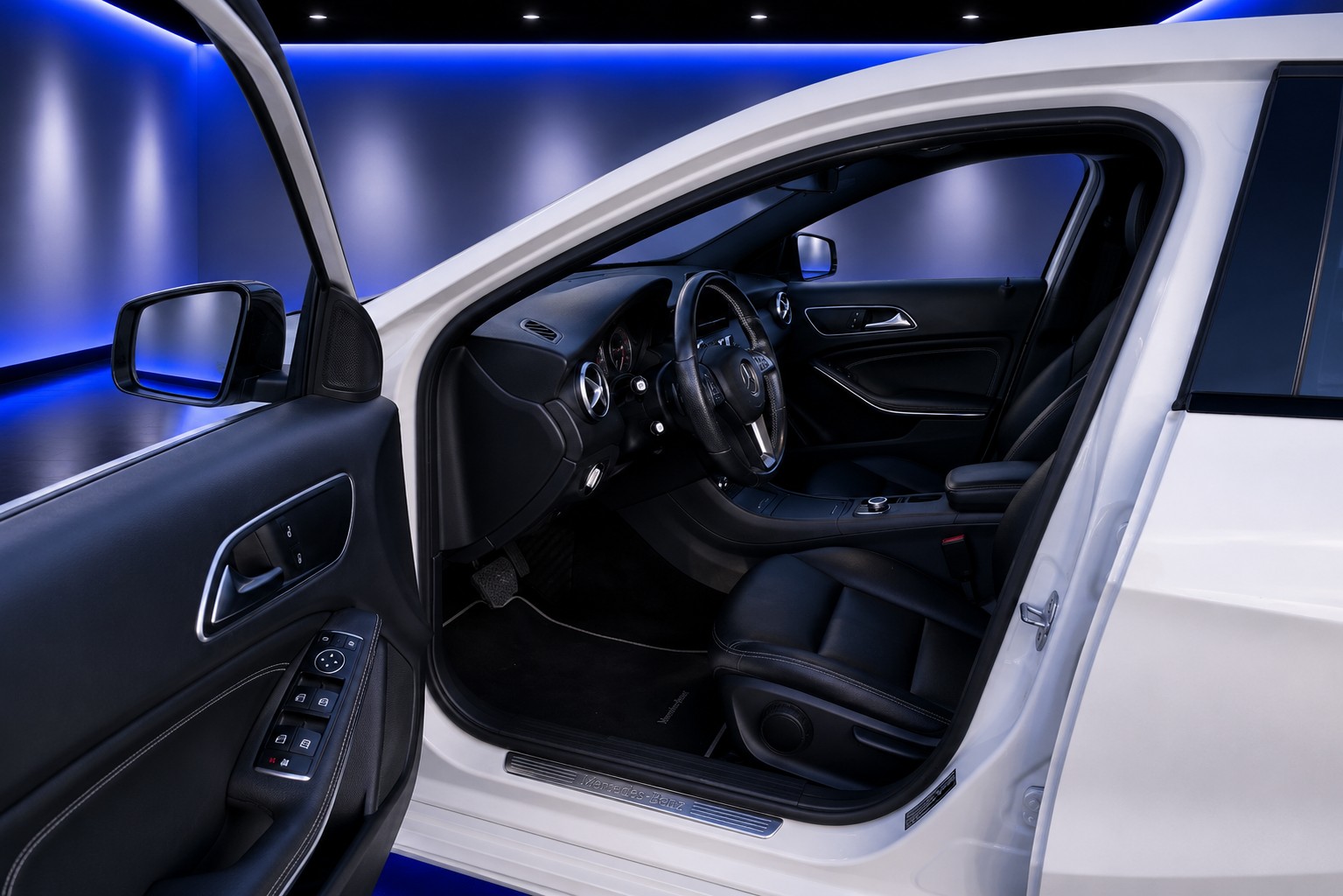 MERCEDES-BENZ A 200 CDI 7G-DCT-image-7