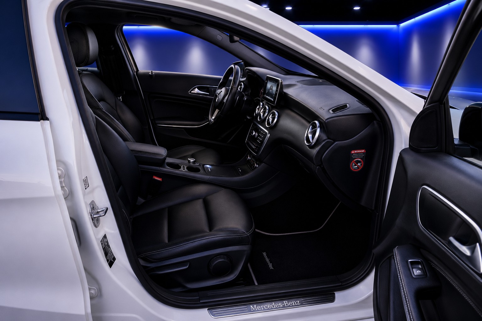 MERCEDES-BENZ A 200 CDI 7G-DCT-image-10