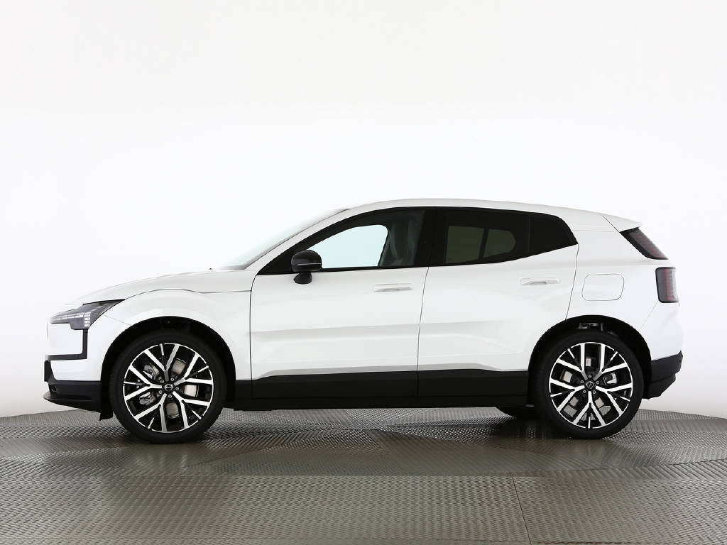 VOLVO EX 30 P8 Plus AWD-image-21