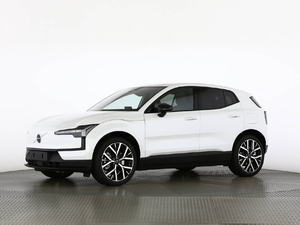 VOLVO EX 30 P8 Plus AWD-image-22