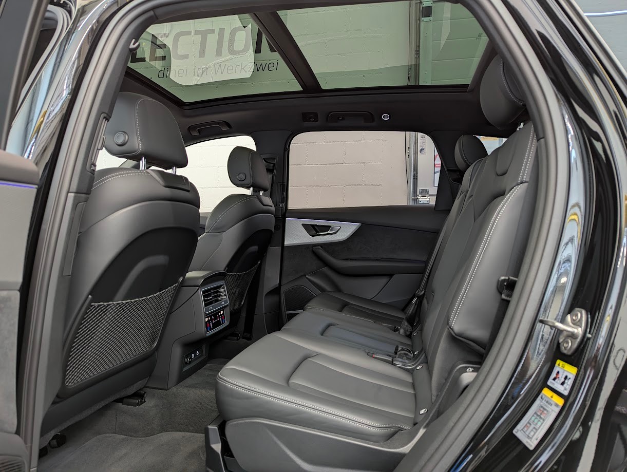 AUDI Q7 SUV 3.0 V6 50 TDI S Line quattro T-Tronic*2xS-LINE ALL-BLACK B&O 7-SITZER 360CAM AIR 4x4-LENK AHK-image-27
