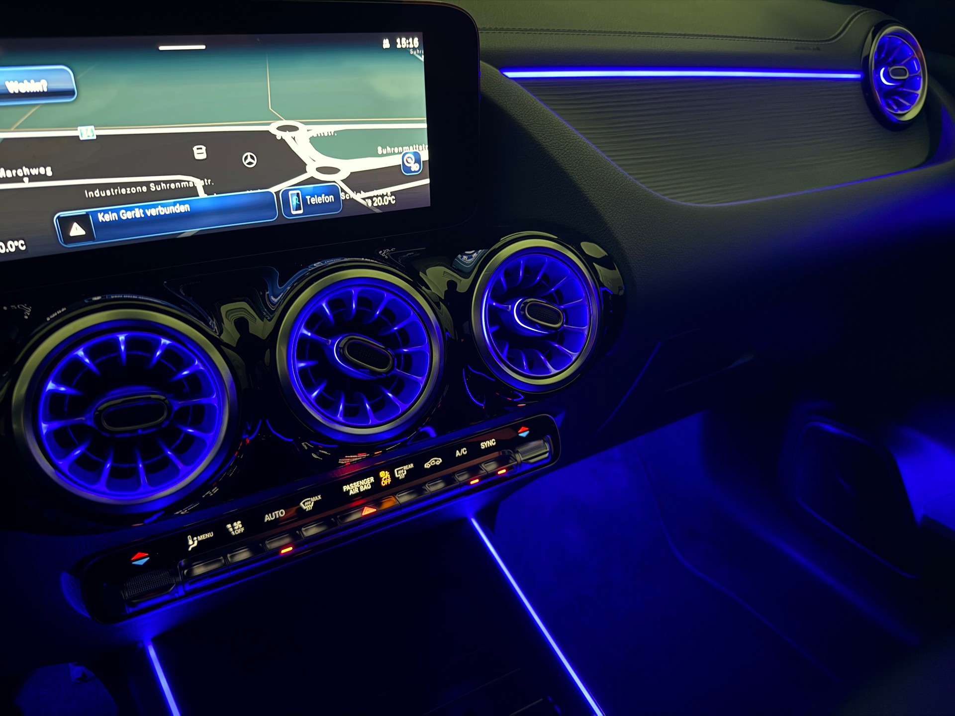 MERCEDES-BENZ B 250 AMG Line 4Matic 8G-DCT-image-15