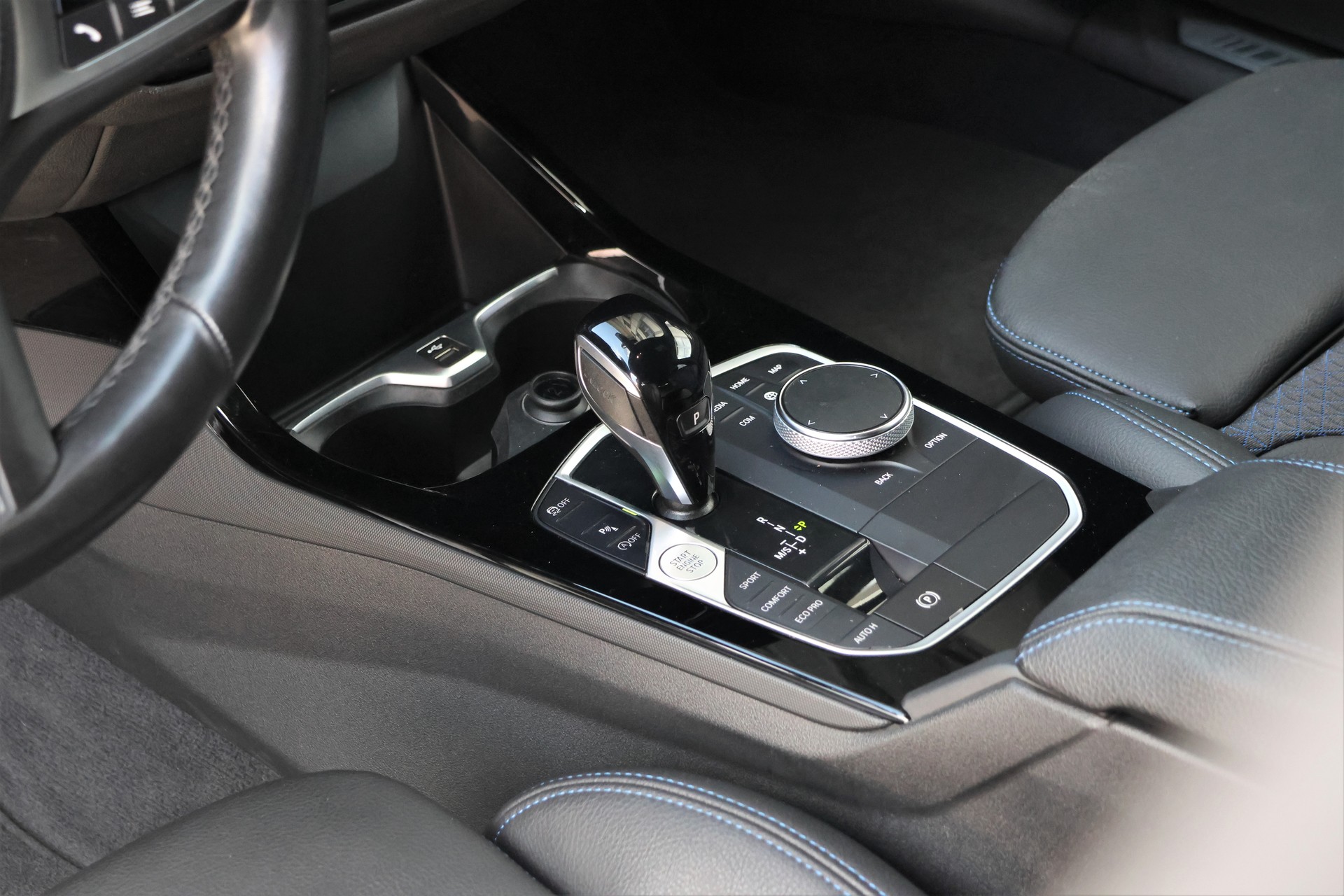 BMW 118i M Sport Steptronic (CH)-image-10