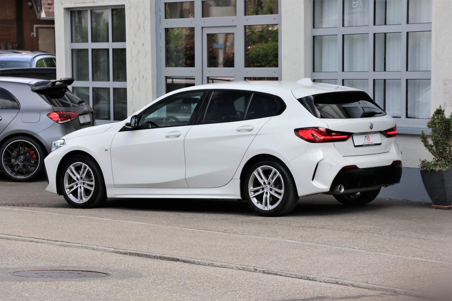 BMW 118i M Sport Steptronic (CH)-image-4