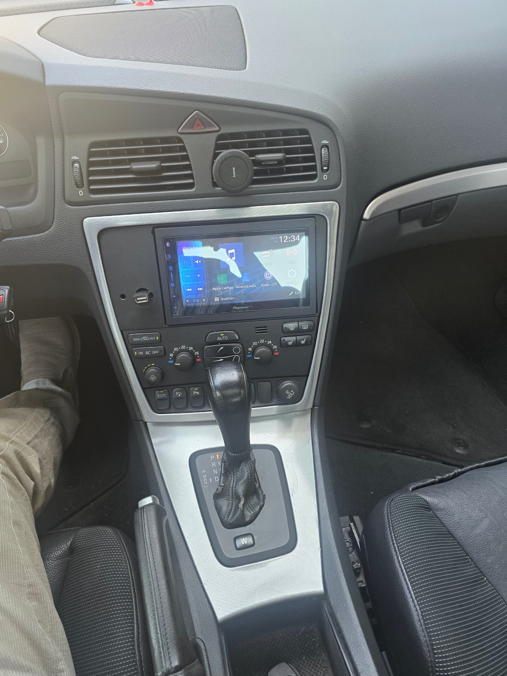 VOLVO S60 2.5T AWD Stockholm Geartronic-image-15