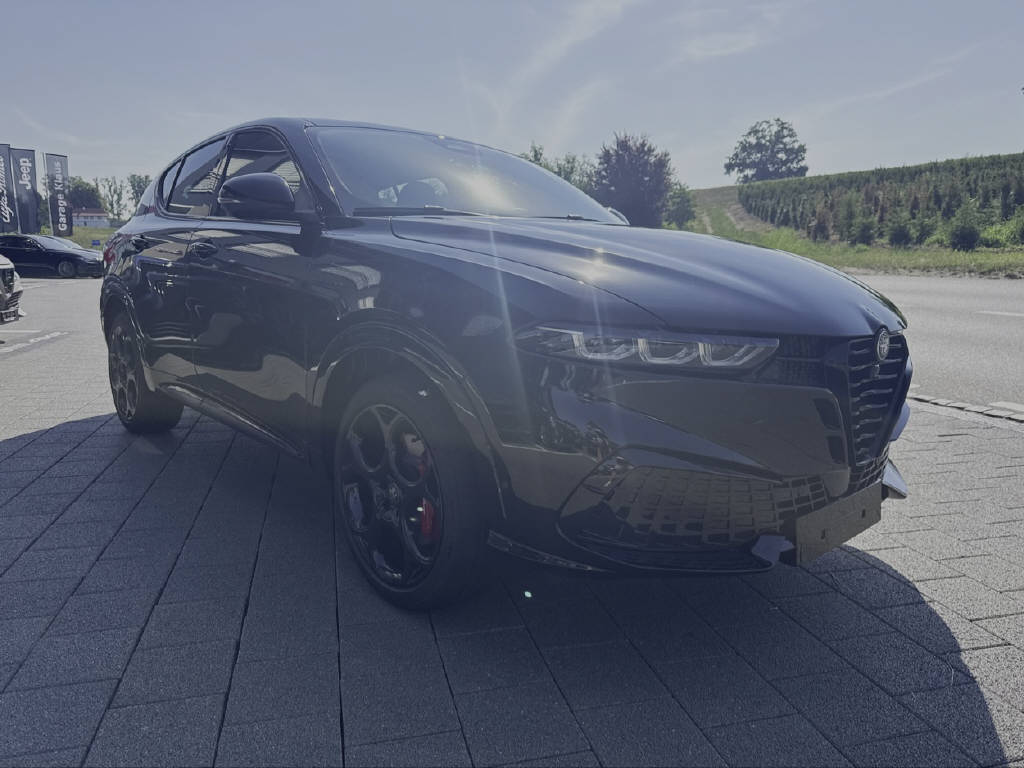 ALFA ROMEO Tonale 1.3 Plug-in Hybrid Veloce Q4-image-4