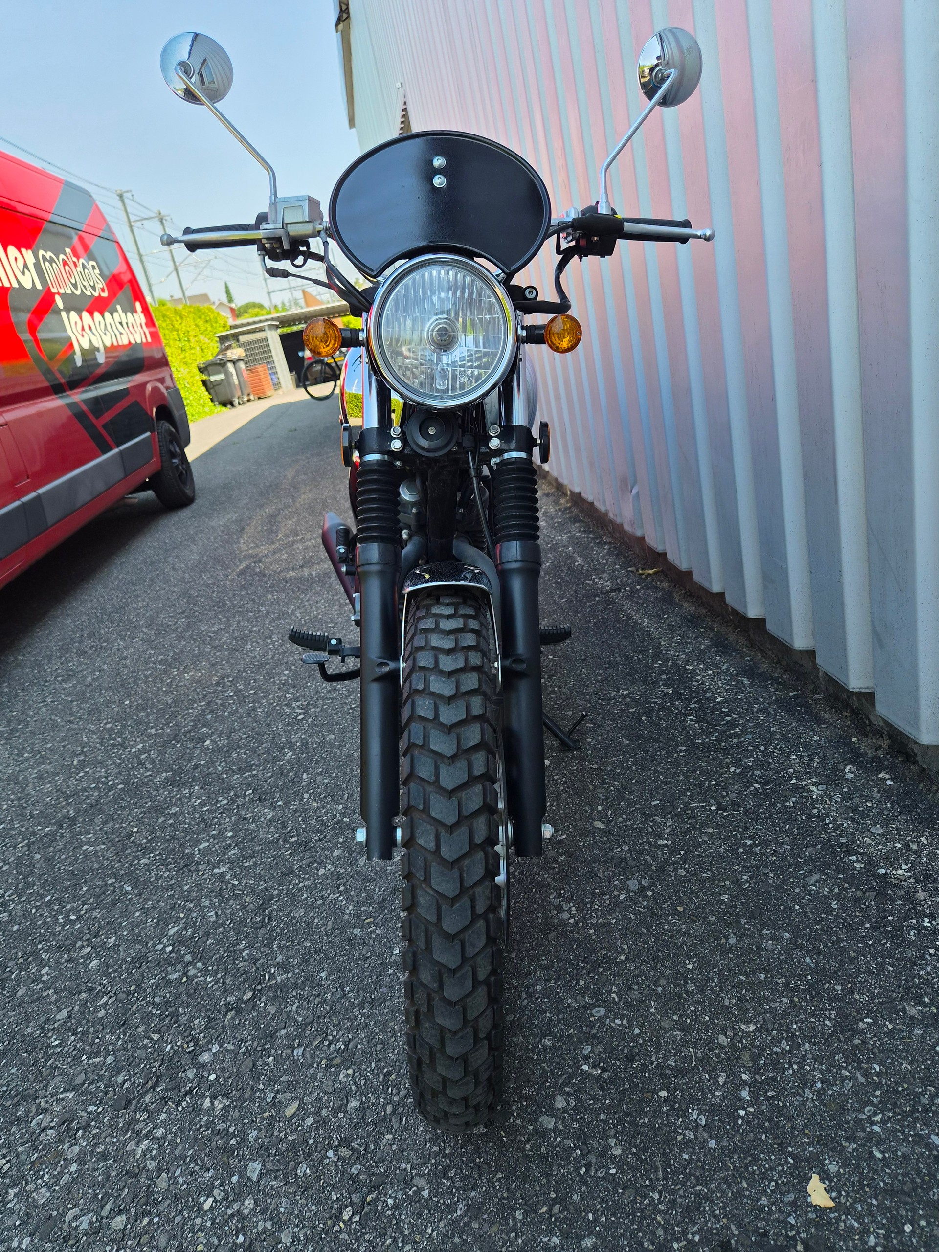 MASH Scrambler 400 E4-showroom-element-2