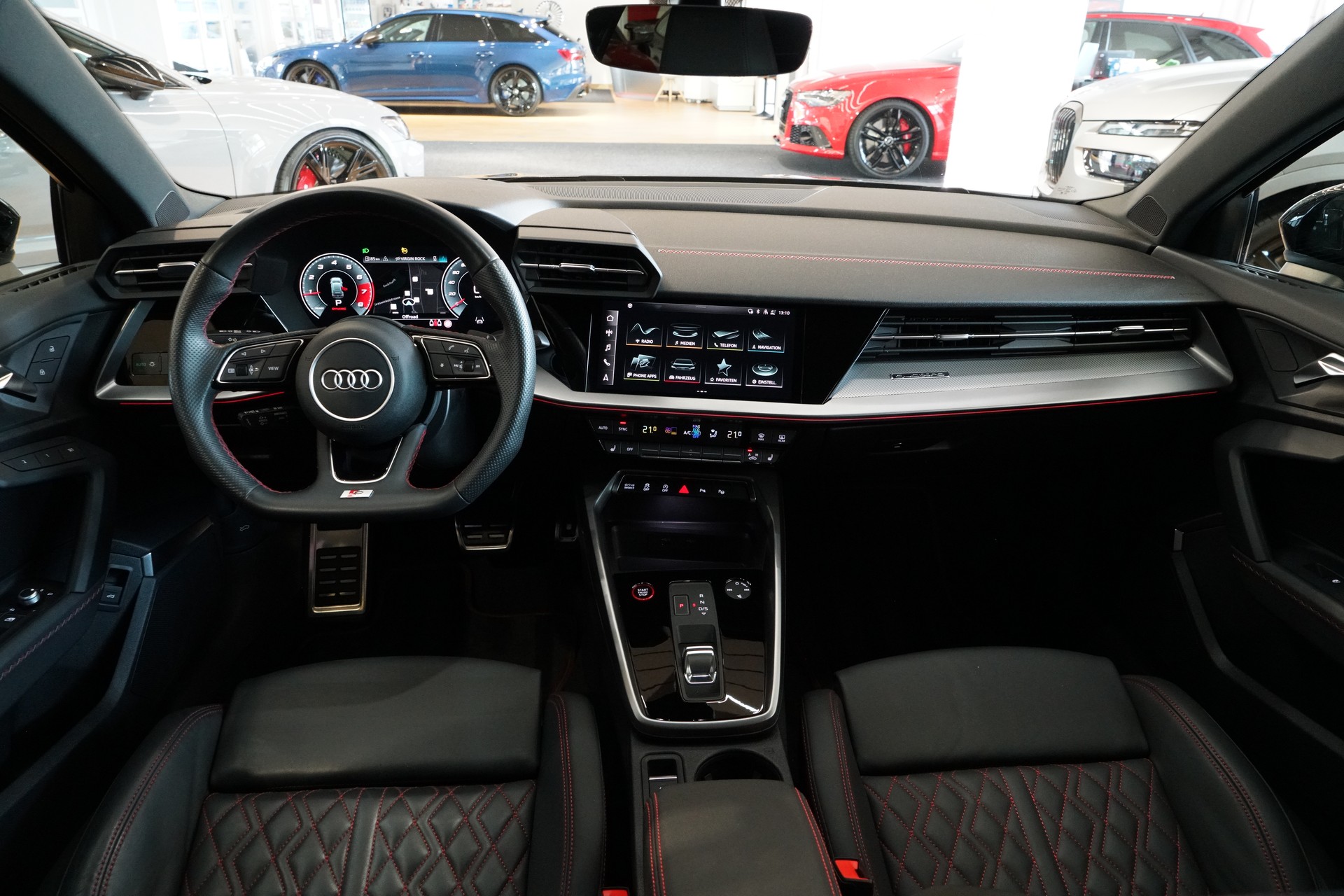 AUDI S3 Sportback 2.0 TFSI quattro S-tronic-image-10