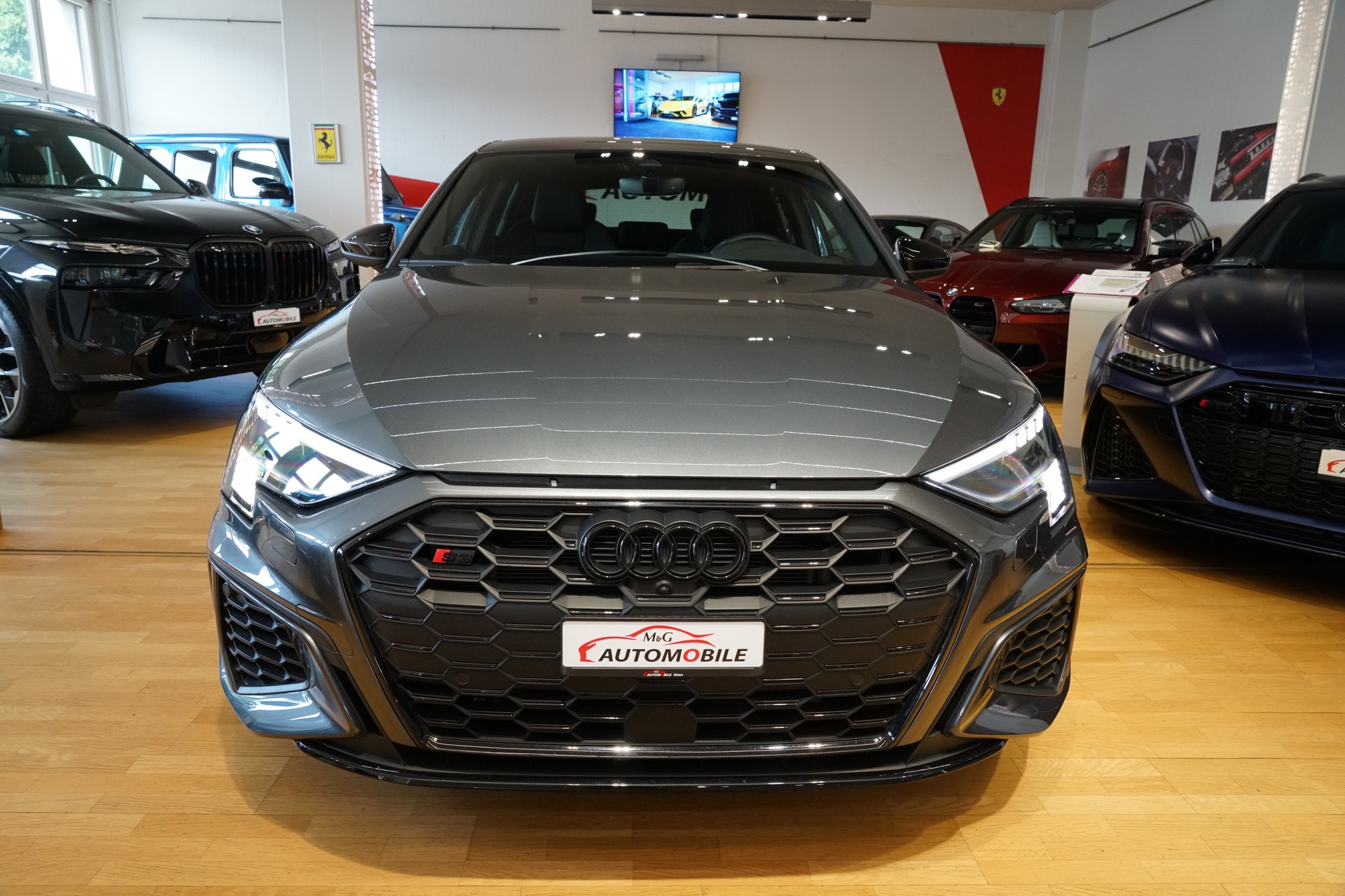 AUDI S3 Sportback 2.0 TFSI quattro S-tronic-showroom-element-1