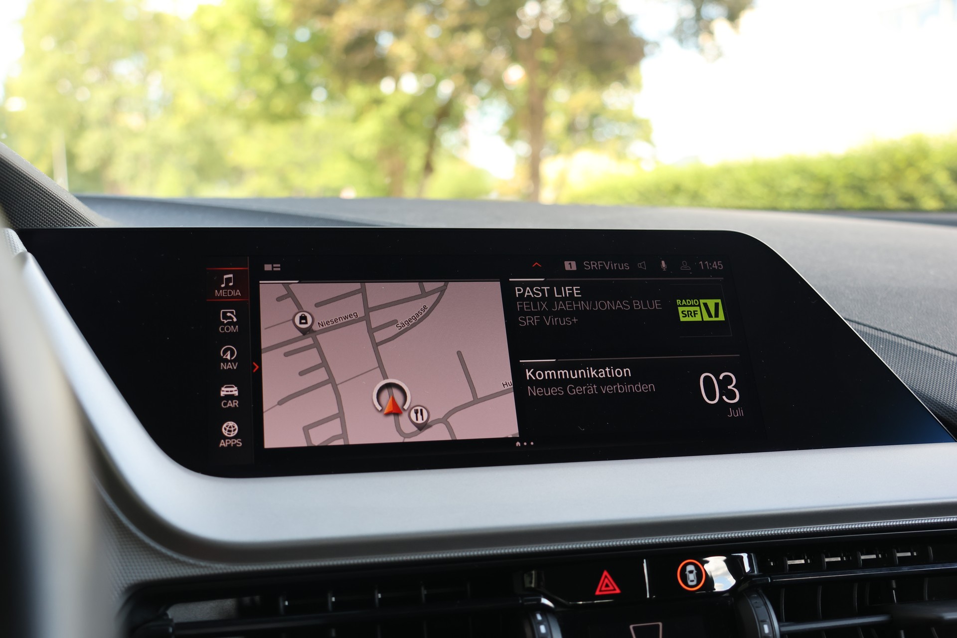 BMW 118i Steptronic Essential Edition-image-16