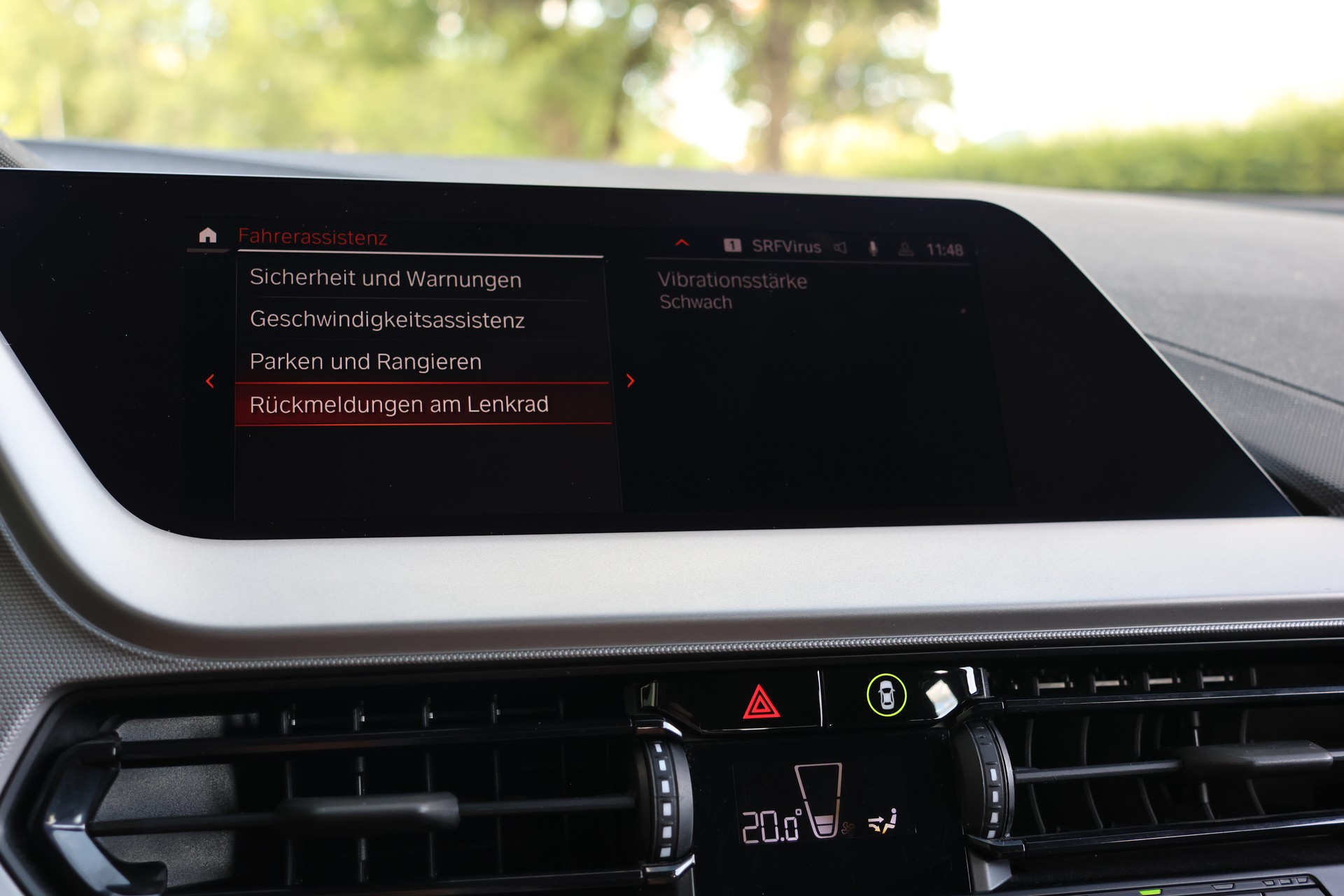 BMW 118i Steptronic Essential Edition-image-29
