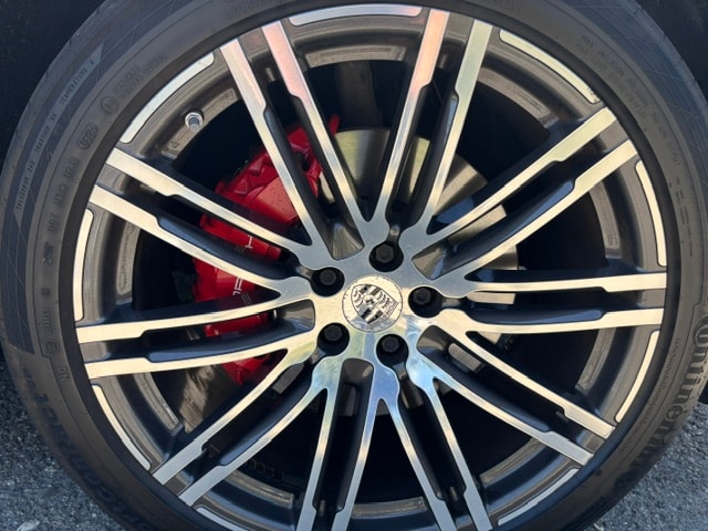 PORSCHE Macan Turbo PDK-image-12
