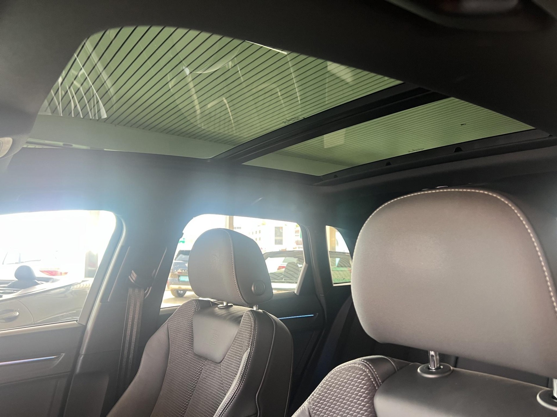 AUDI Q3 1.5 35 TFSI S line S-Tronic-image-19