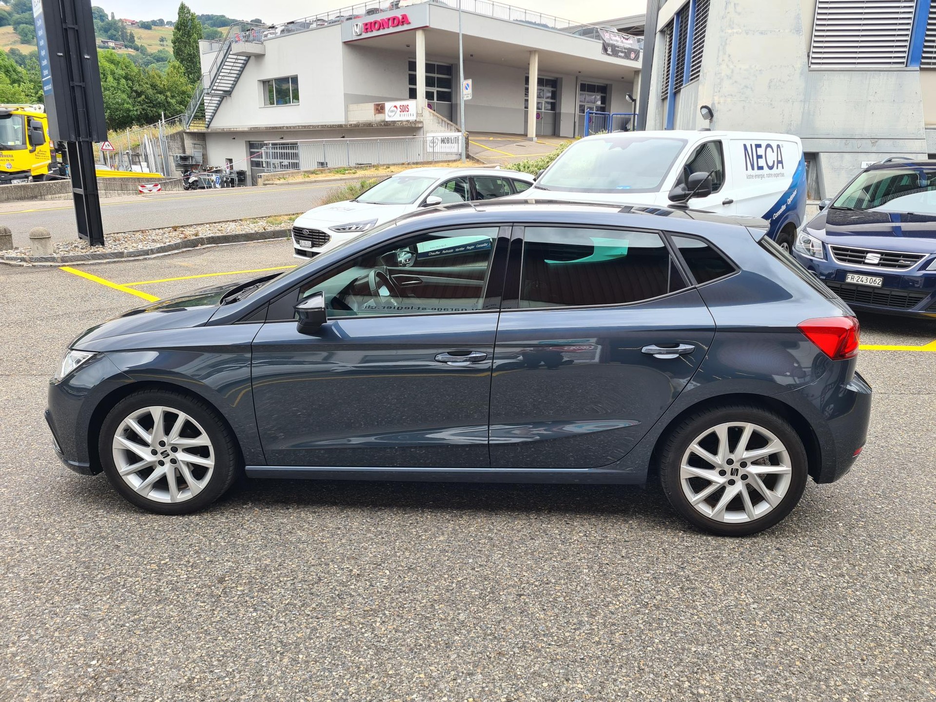 SEAT Ibiza 1.0 EcoTSI FR DSG-image-2