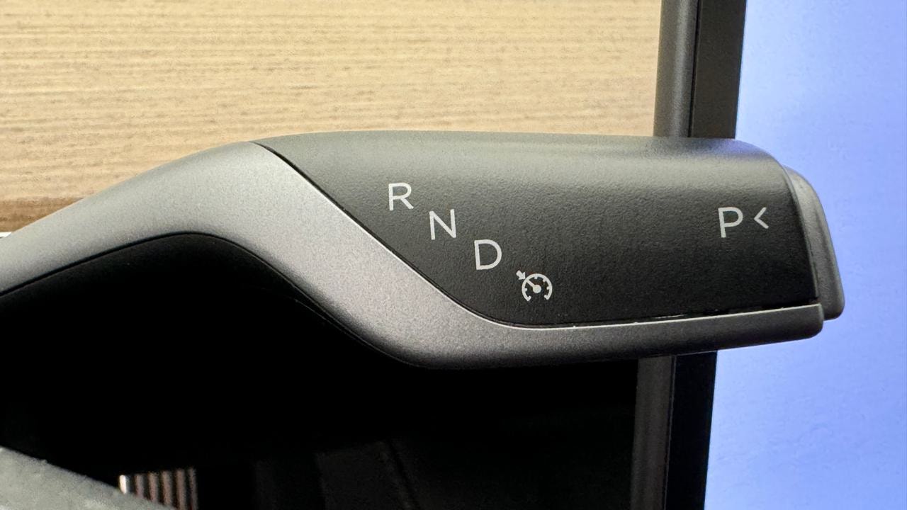 TESLA Model 3 Long Range Dual Motor AWD-image-10