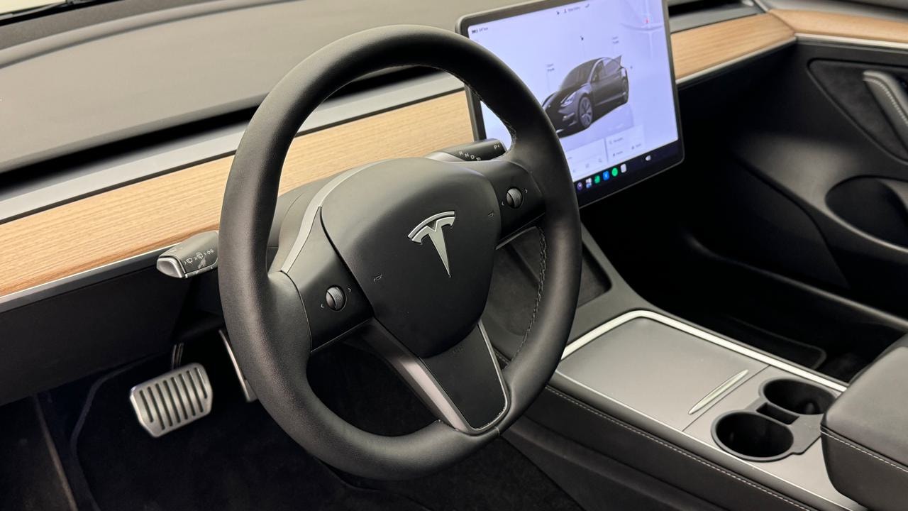 TESLA Model 3 Long Range Dual Motor AWD-image-6
