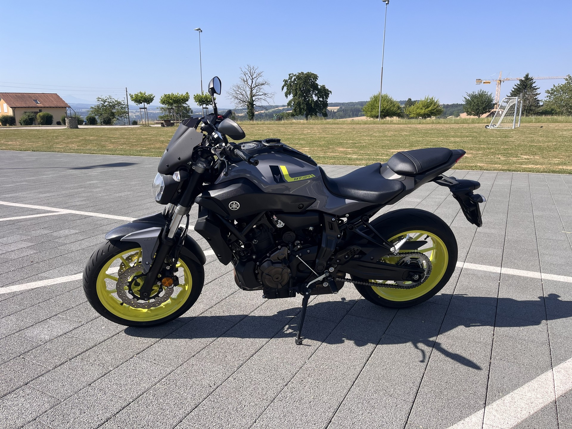 YAMAHA MT-07 ABS-image-2